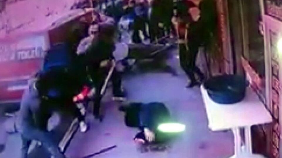 Ancak polis ayırabildi! Aşiretlerin feci kavgası: 1 ölü!