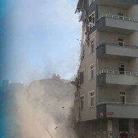 'O malzemeyi oraya kim koydu?'