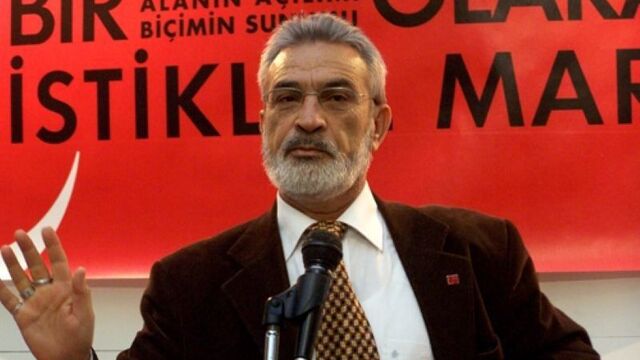 Şair İsmet Özel kalp krizi geçirdi