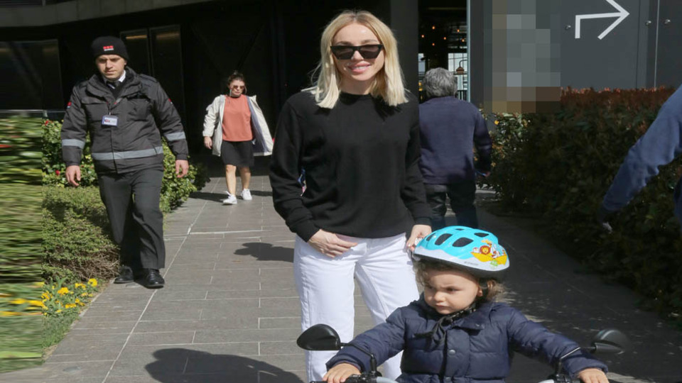 "Yeni single yakında"