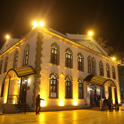 Camilerden siren ve ikaz uygulaması