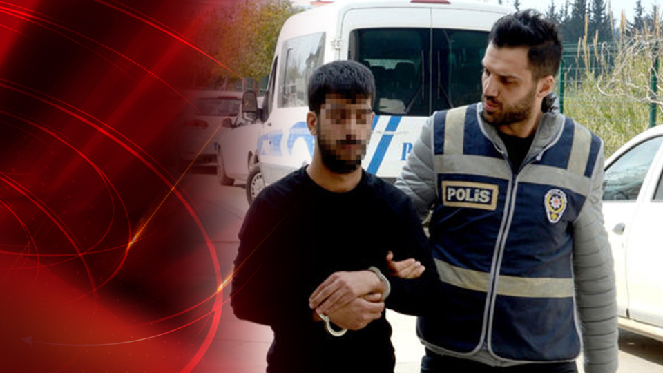 Yer: Adana! Halayda 'yan baktın' kavgası!