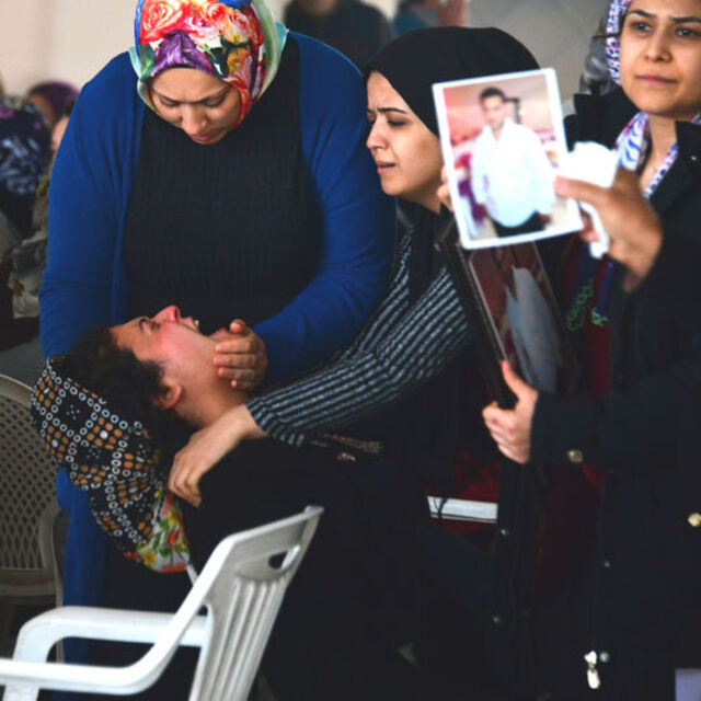 Kamp felaketle bitti: 'Ben hangisine yanayım'