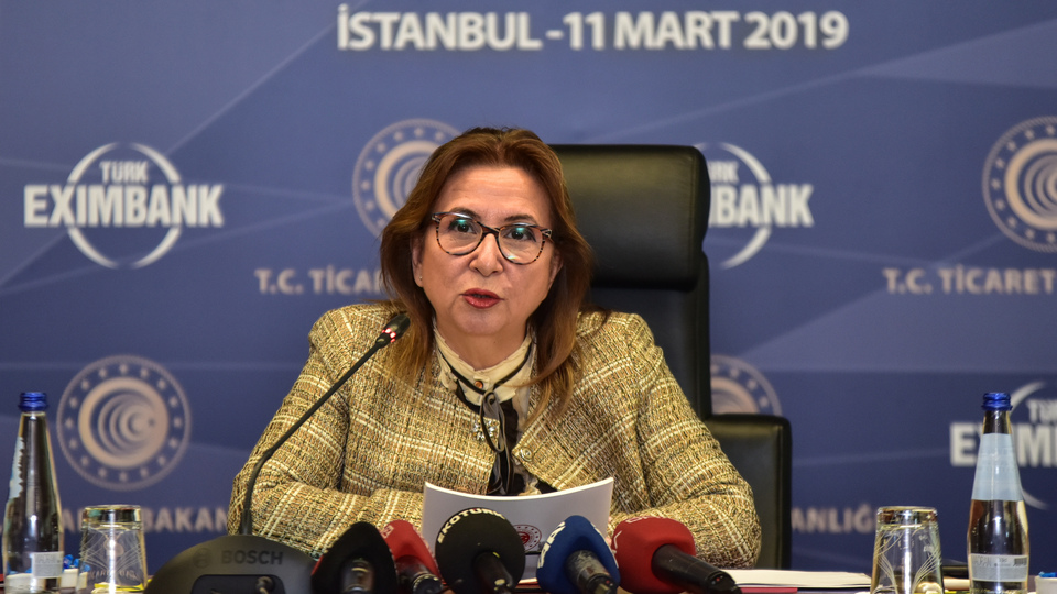 Bakan Pekcan: İhracatçı olunması için her türlü desteği veriyoruz