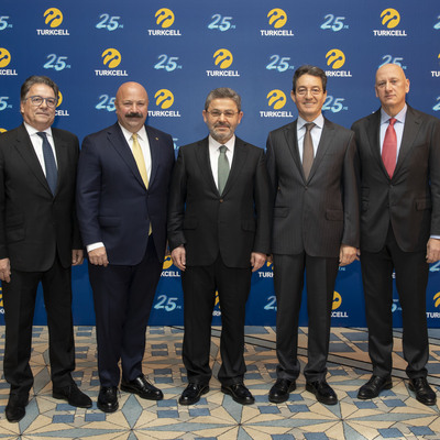 25. yılına eski ve yeni tüm genel müdürleriyle girdi