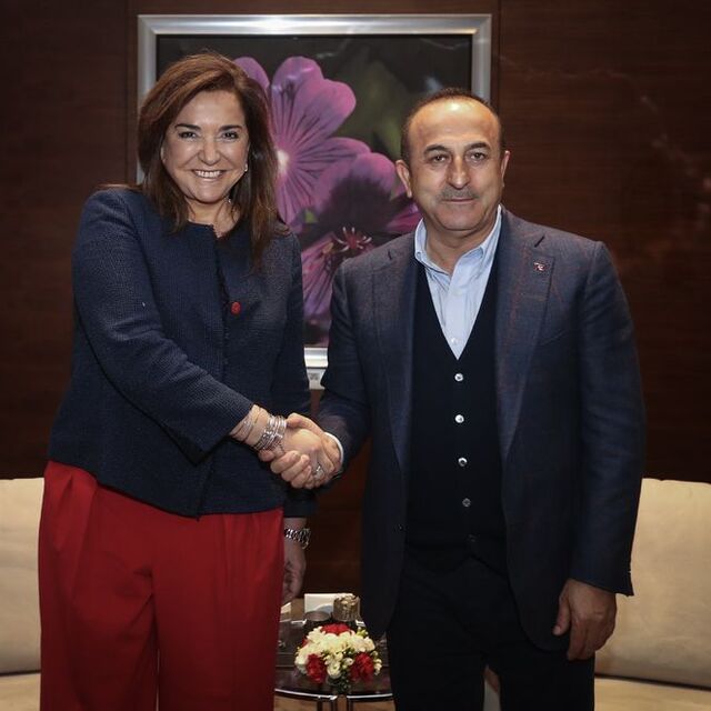 Dışişleri Bakanı Çavuşoğlu, Bakoyannis ile görüştü