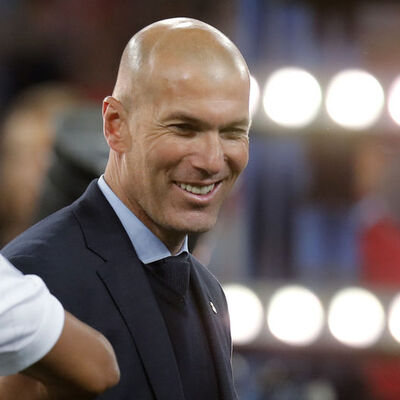 Zidane yeniden Real Madrid'de!