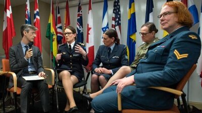 Pentagon'dan "transseksüel askerler direktifi"