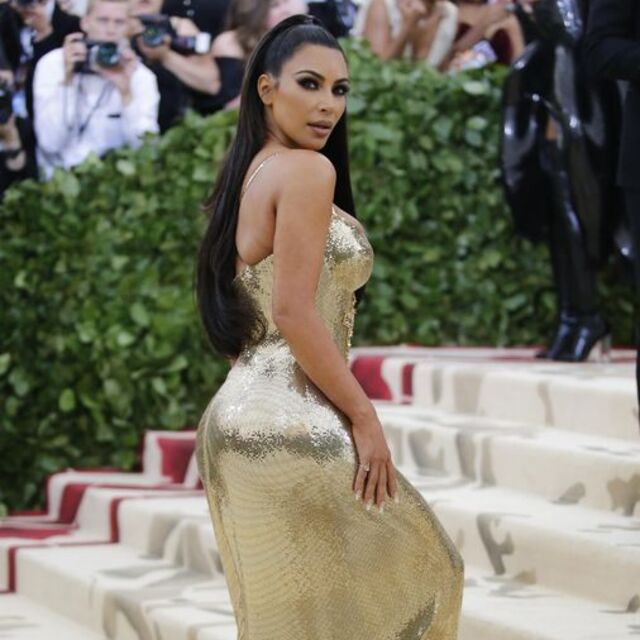 Kim Kardashian poposu yaptırayım derken…