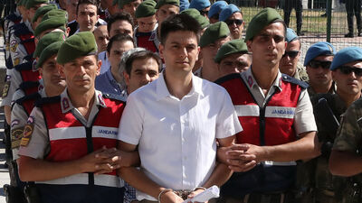 "F16'larla Ankara'yı mı geziyordunuz?"