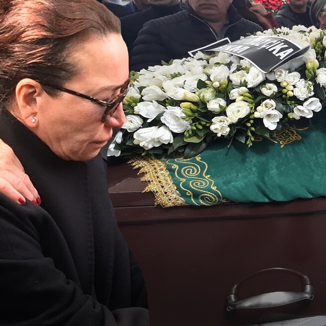 Demet Akbağ'ın gözyaşları