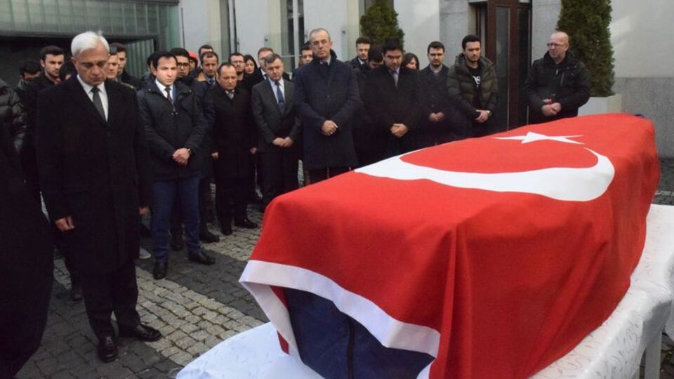 Polonya'da, öldürülen Türk öğrenci için tören