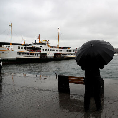 Dikkat! Şemsiyesiz çıkmayın!