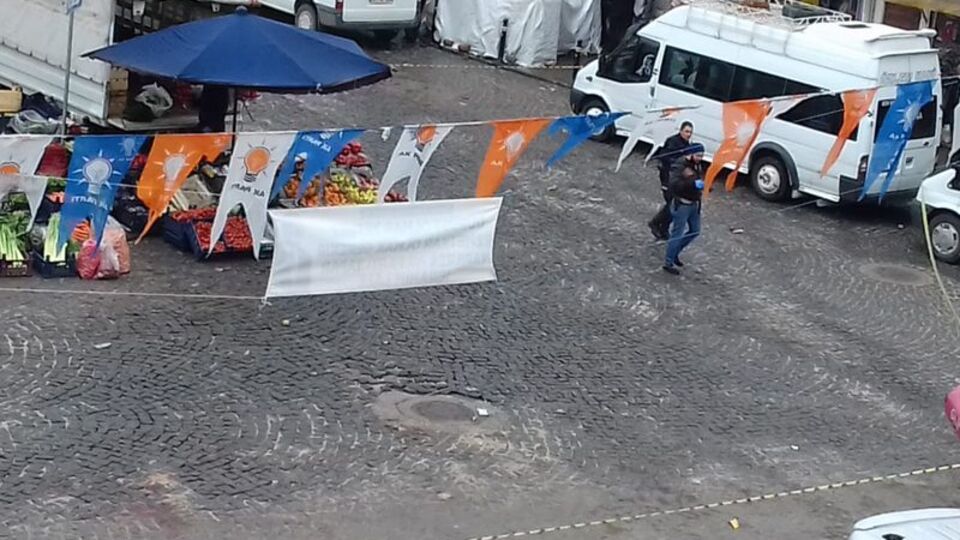 Diyarbakır'da aileler çatıştı: 3 ölü, 4 yaralı