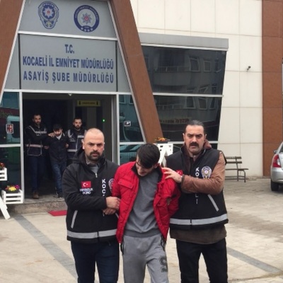 Maskeli beşler yakalandı