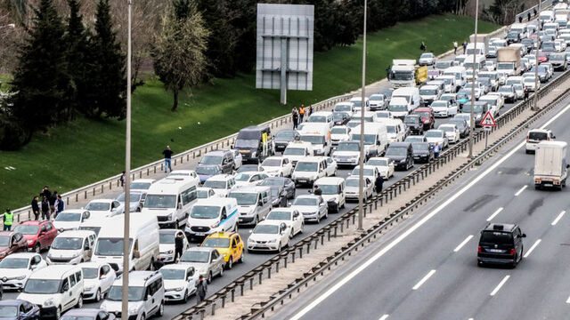 TEM'i kilitleyen olay! Tencereden çıktı