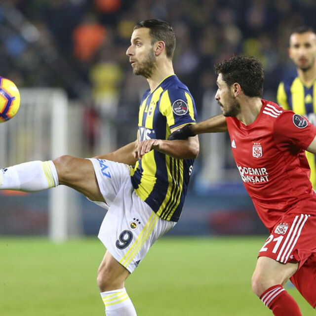 Sivas'tan tepki: "Yıldırım düştü!"
