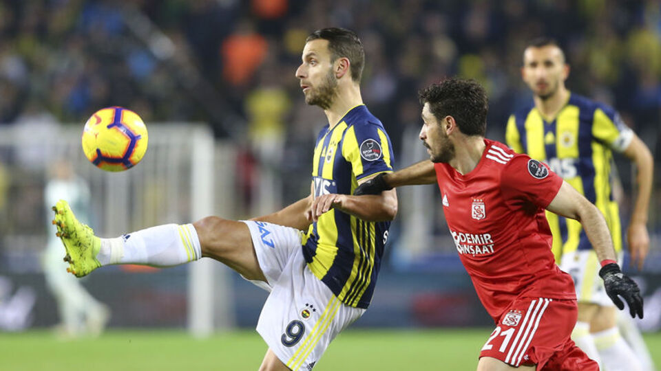 Sivas'tan tepki: "Yıldırım düştü!"