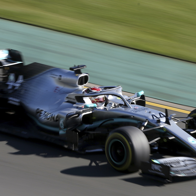 Avusturalya'da "pole" Hamilton'un
