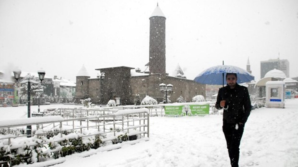Erzurum'da okullar tatil mi?