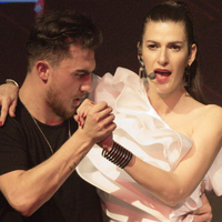 Hayranlarına keyifli bir gece yaşattı