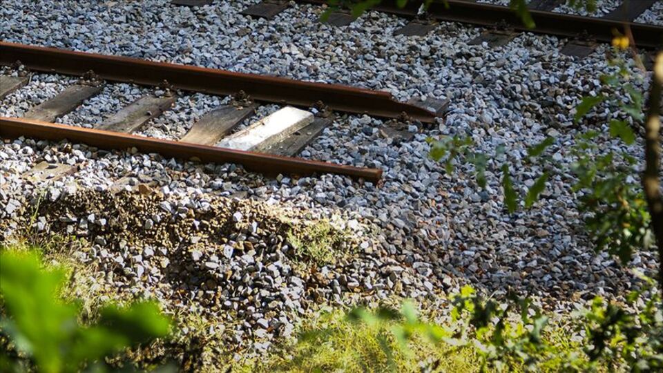 Kongo'da tren raydan çıktı: Çok sayıda ölü var!