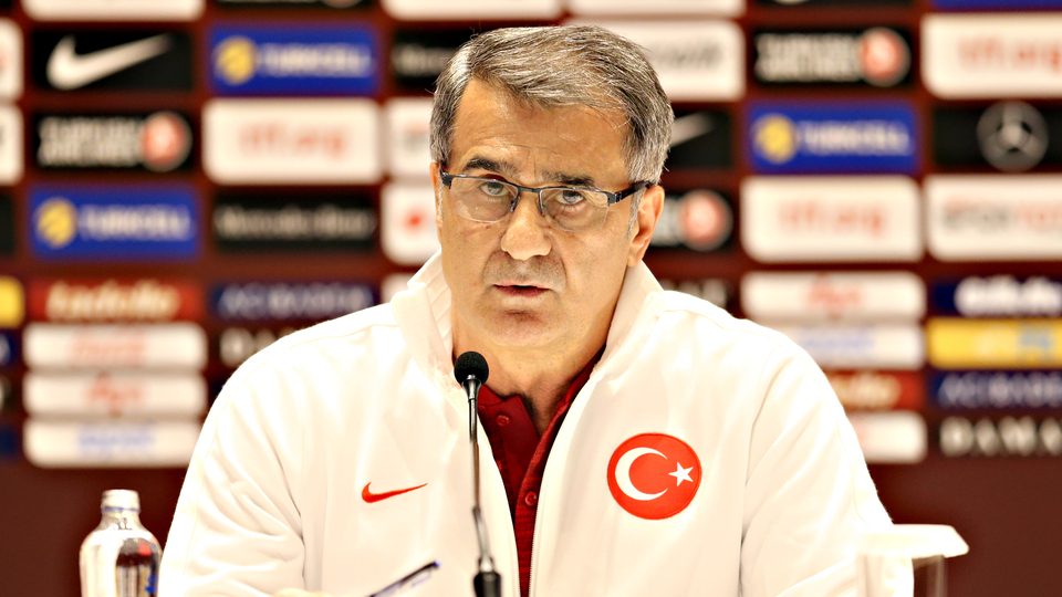 "Herkesin seveceği bir milli takım..."