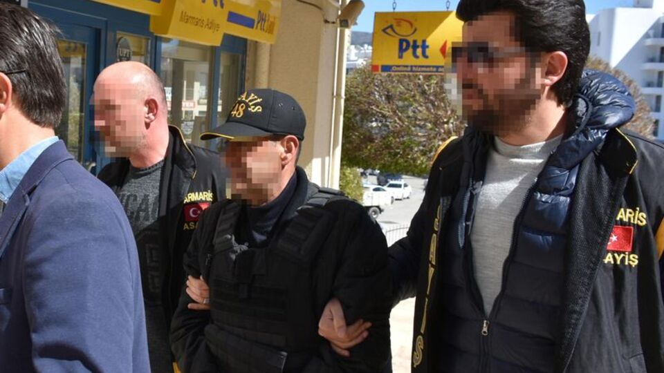 Karısıyla gördü, dehşet saçtı!