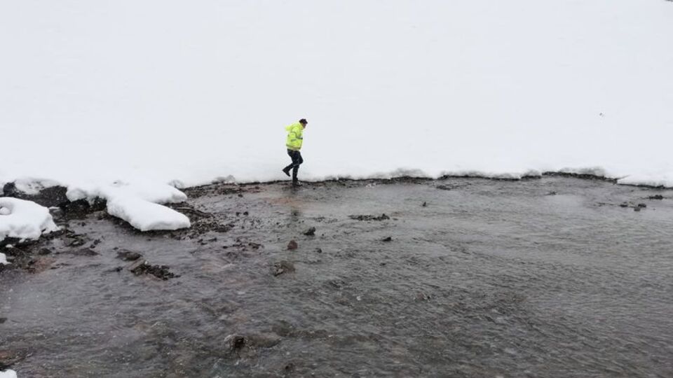 Baraj gölünde sızıntı! Evler tahliye ediliyor