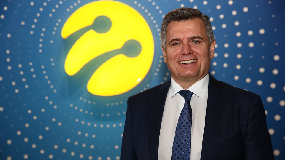 İlk mesajını borsadan verdi!