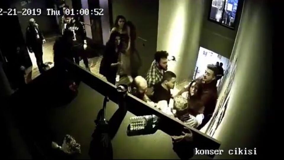 Kadın çalışanları böyle sürüklediler!