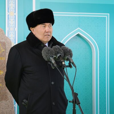Kazakistan Cumhurbaşkanı Nazarbayev istifa etti!
