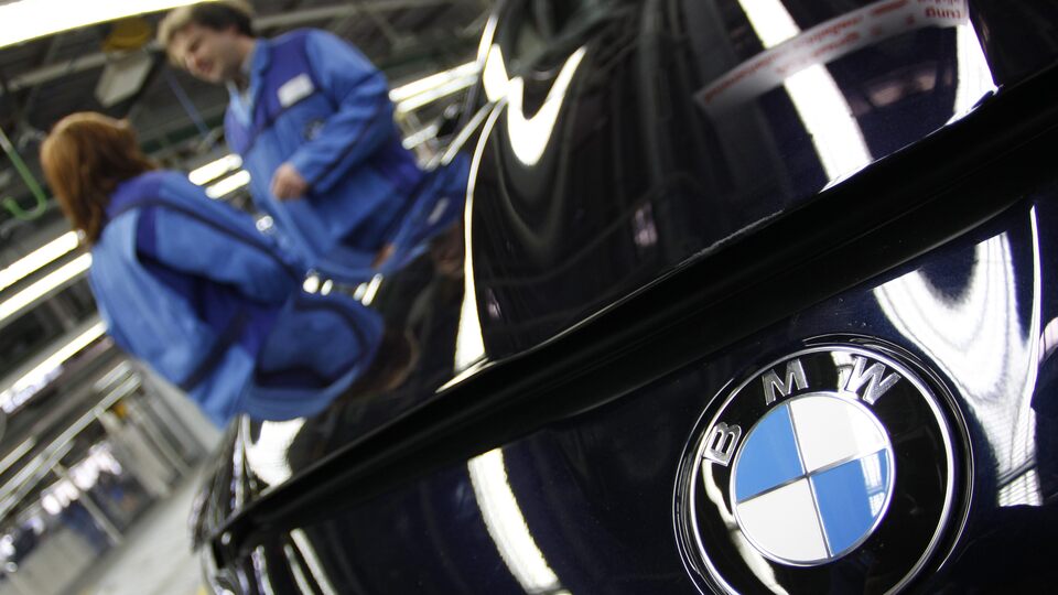 BMW'den Türkçe konuşma yasağı!