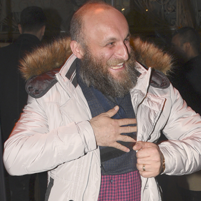 "Yeni bir sinema filmi çekiyoruz"