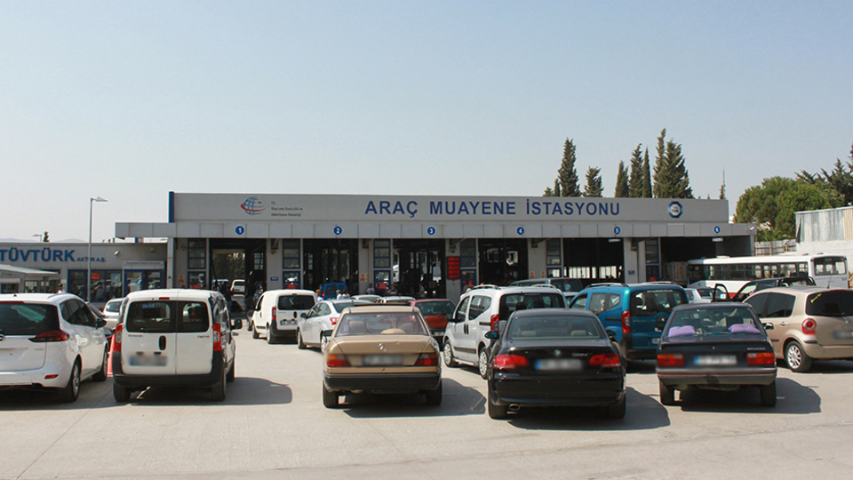 TÜVTÜRK çalışma saatleri 2019