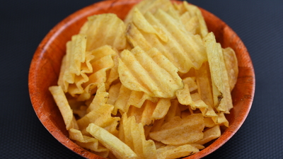 Bisküvi ve cips çıktı, mutluluk bozuldu