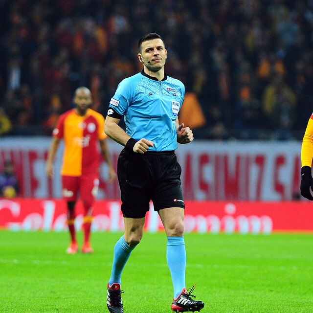 UEFA'dan Türk hakemlere görev