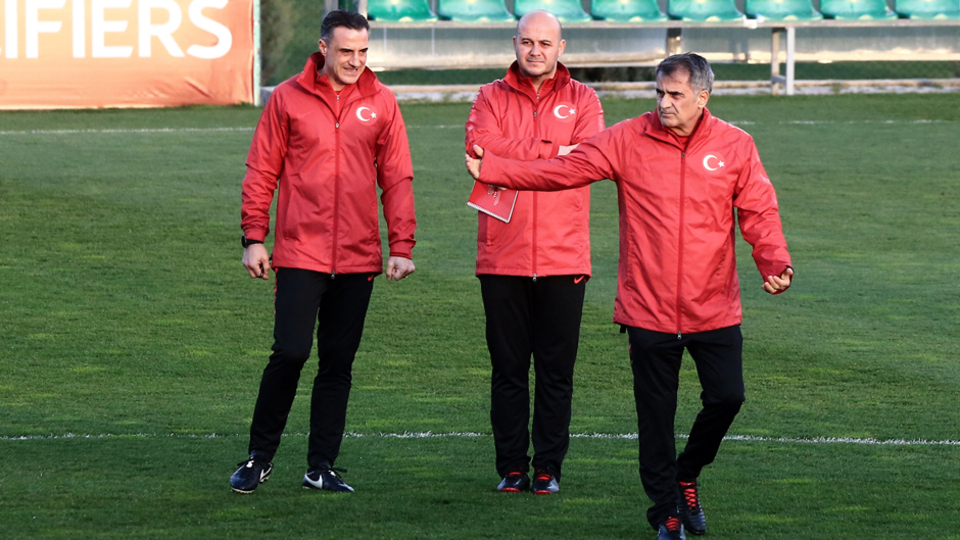 Güneş fırtınası esmeye başladı...