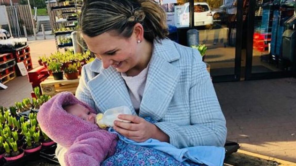 Danimarka parlamentosunda 'bebek' tartışması!