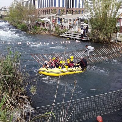 Rafting turunda feci olay!