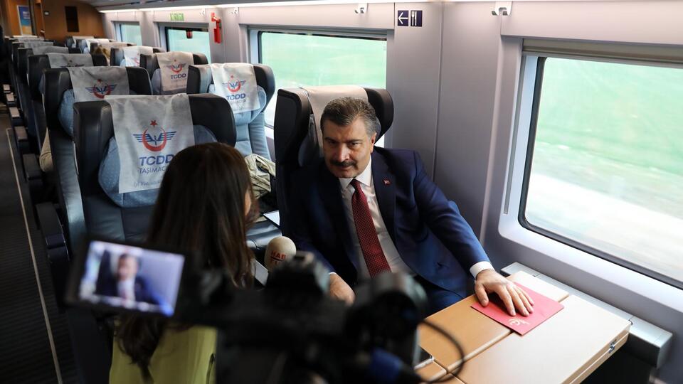 İlk hızlı tren yolculuğunu Habertürk ile yaptı!
