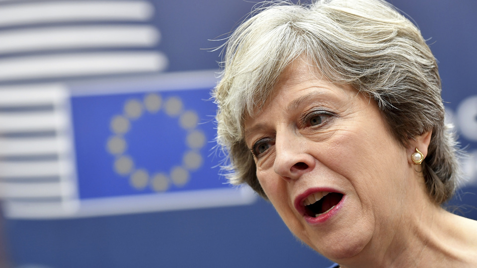 Brexit'in ertelenmesine koşullu onay!