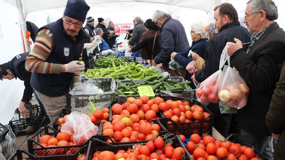 Türkiye ekonomisi: Yavaşlama içinde resesyon