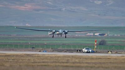 Anka-Aksungur kartal gibi süzüldü!