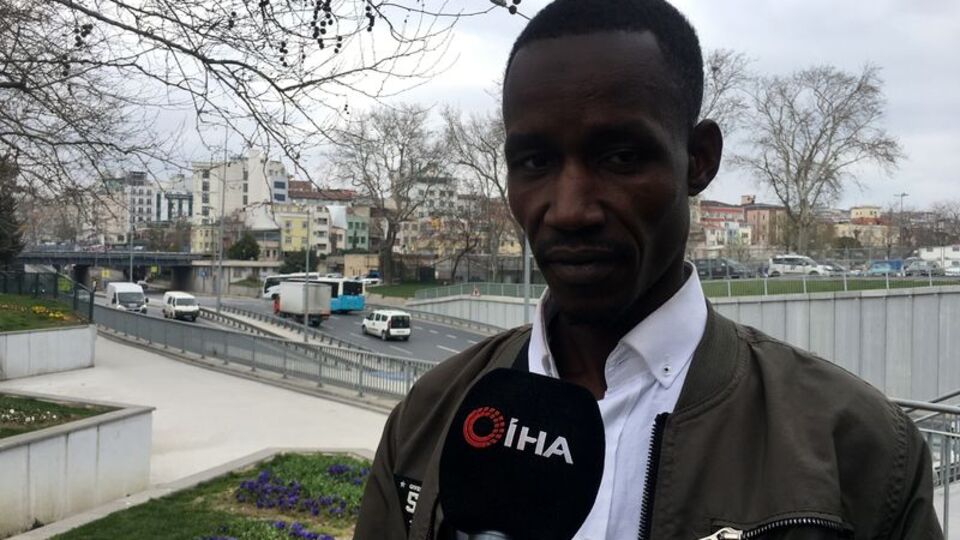 İstanbul'da taksici dehşeti! Turiste hakaret, şiddet...