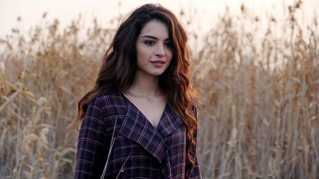 Melisa Aslı Pamuk kimdir?