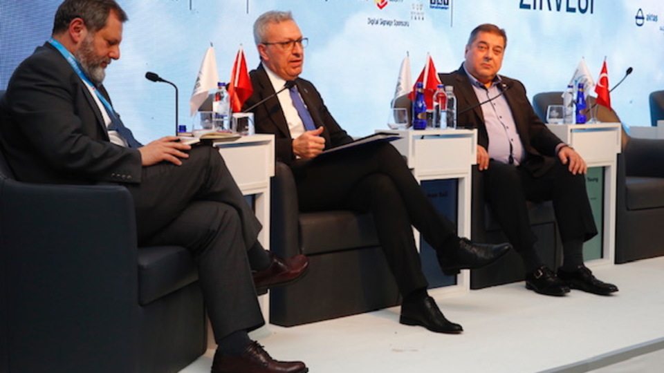 "Katma değerli büyüme şart"