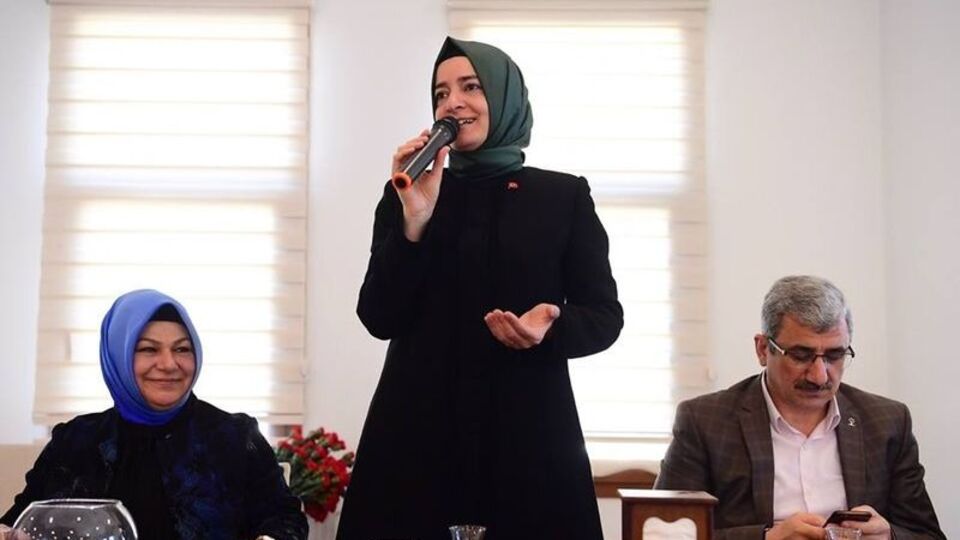 Bakan Kaya'dan 17 yıl referansı