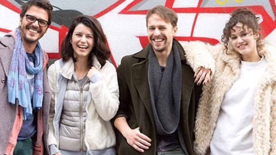 Beren Saat'in yüzü güldü