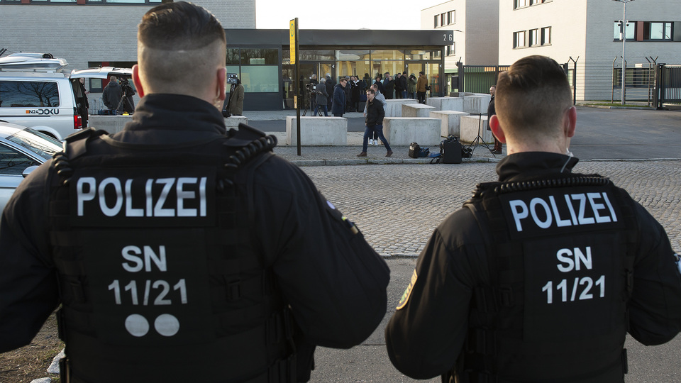 Alman polisi Bild gazetesinde arama yapmak istedi!